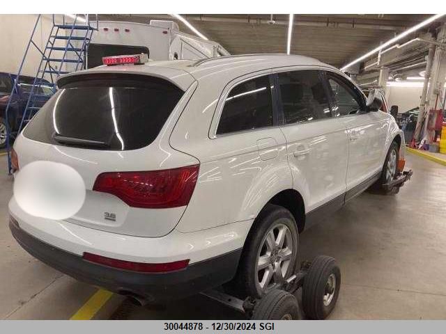 2010 Audi Q7 Premium VIN: WA1JYCFE4AD005370 Lot: 30044878