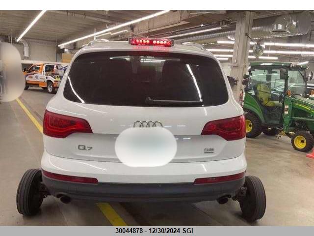 2010 Audi Q7 Premium VIN: WA1JYCFE4AD005370 Lot: 30044878