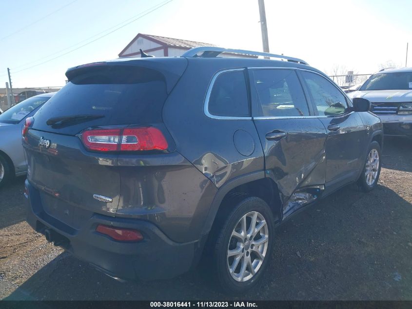 2015 Jeep Cherokee Latitude VIN: 1C4PJLCSXFW677492 Lot: 38016441