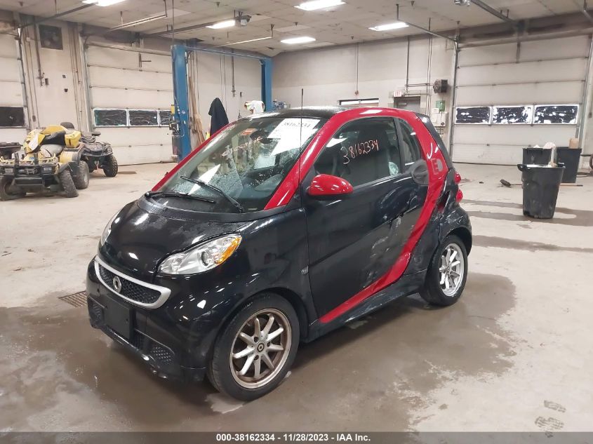 2015 Smart Fortwo Electric Drive Passion VIN: WMEEJ9AAXFK824424 Lot: 38162334