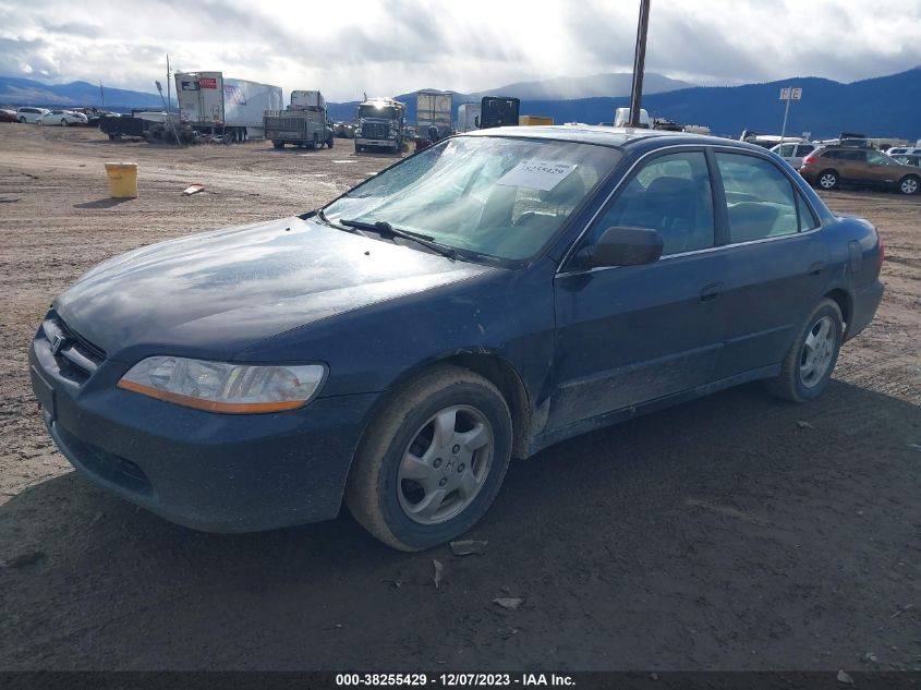 2000 Honda Accord 2.3 Ex VIN: 1HGCG6688YA025504 Lot: 38255429