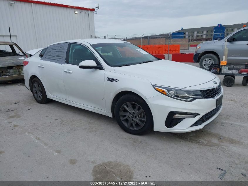 2020 Kia Optima Lx VIN: 5XXGT4L35LG425025 Lot: 38373445