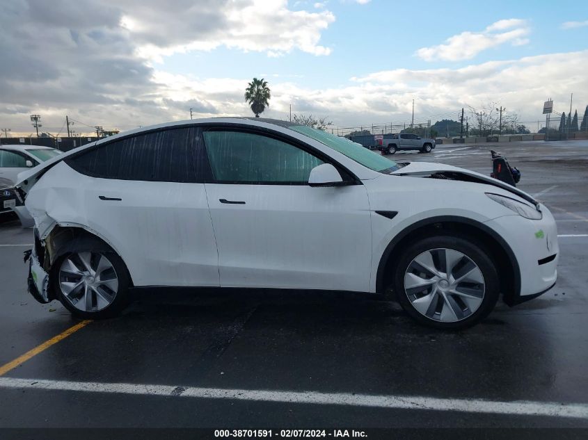 2023 Tesla Model Y Awd/Long Range Dual Motor All-Wheel Drive VIN: 7SAYGDEE9PA109305 Lot: 38701591