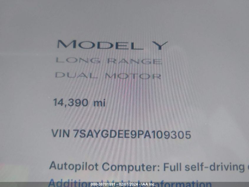 2023 Tesla Model Y Awd/Long Range Dual Motor All-Wheel Drive VIN: 7SAYGDEE9PA109305 Lot: 38701591