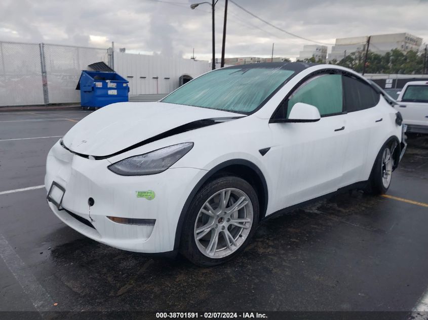 2023 Tesla Model Y Awd/Long Range Dual Motor All-Wheel Drive VIN: 7SAYGDEE9PA109305 Lot: 38701591