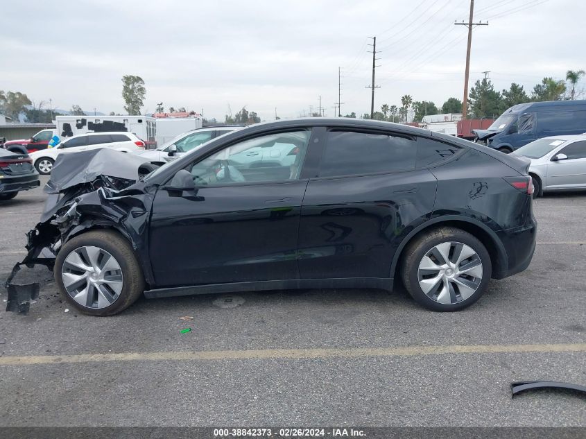 2023 Tesla Model Y Awd/Long Range Dual Motor All-Wheel Drive VIN: 7SAYGDEE7PA142402 Lot: 38842373