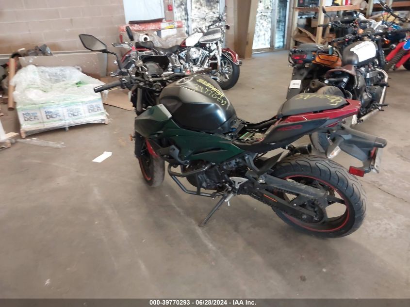 2019 Kawasaki Er400 D VIN: JKAERKD15KDA49388 Lot: 39770293