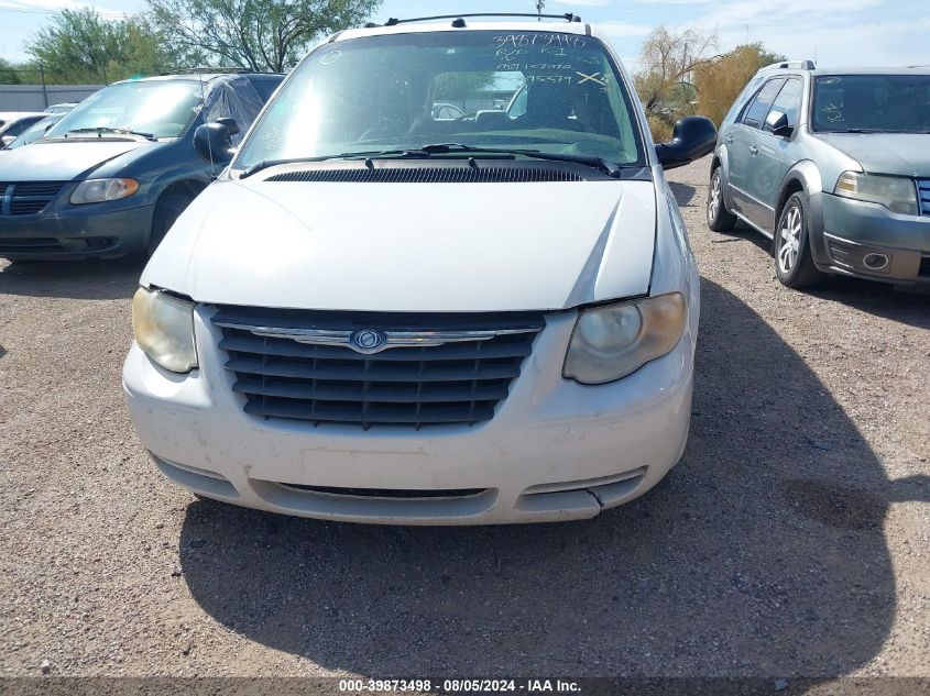 2005 Chrysler Town & Country Touring VIN: 2C4GP54L55R395379 Lot: 39873498