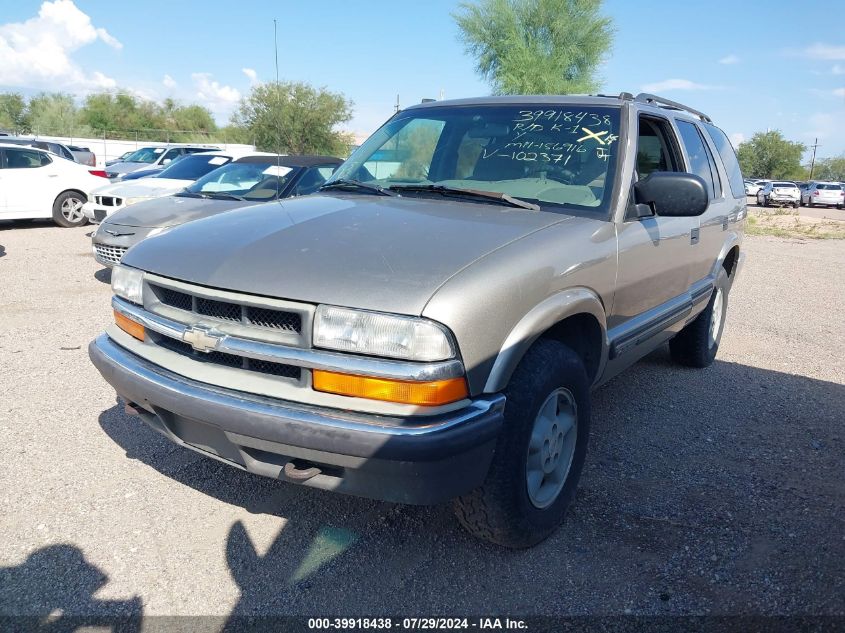 2001 Chevrolet Blazer Ls VIN: 1GNDT13W11K102371 Lot: 39918438