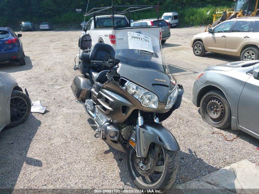 2004 Honda Gl1800 A VIN: 1HFSC47504A300832 Lot: 39991701