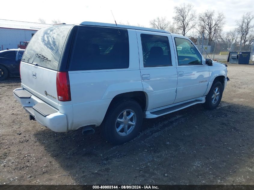 1999 Cadillac Escalade Standard VIN: 1GYEK13R0XR415674 Lot: 40003144