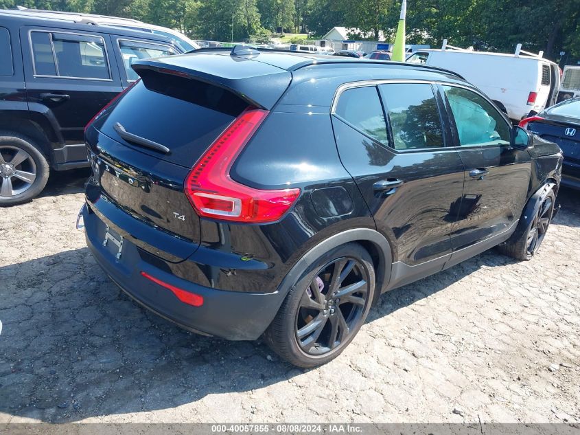 2022 Volvo Xc40 T4 R-Design VIN: YV4AC2HM7N2785494 Lot: 40057855