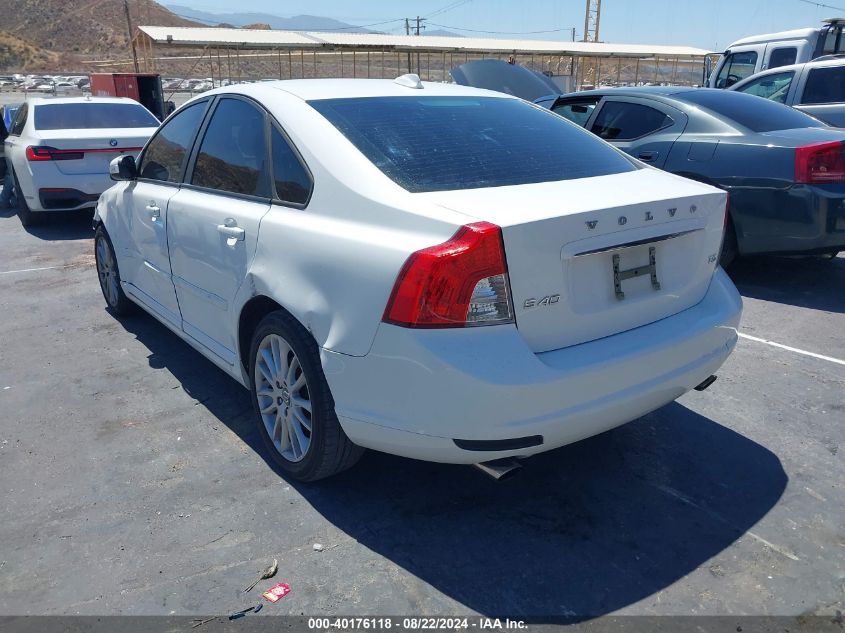 2011 Volvo S40 T5/T5 R-Design VIN: YV1672MS6B2543612 Lot: 40176118