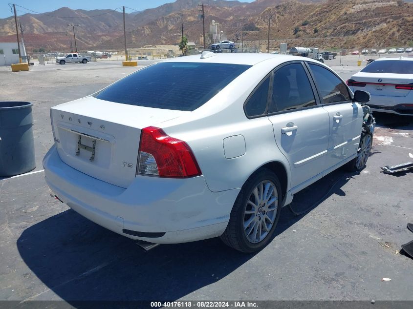 2011 Volvo S40 T5/T5 R-Design VIN: YV1672MS6B2543612 Lot: 40176118