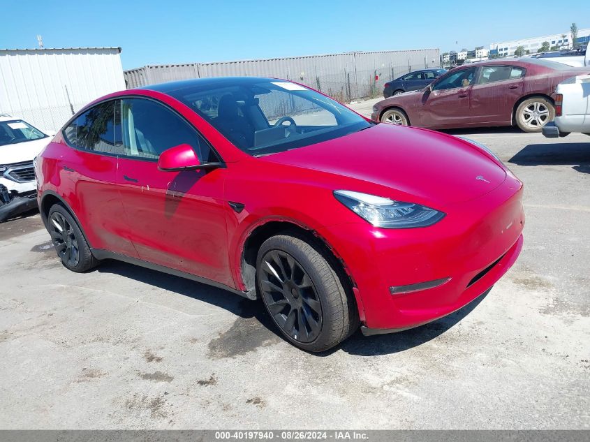 2022 Tesla Model Y Long Range Dual Motor All-Wheel Drive VIN: 7SAYGDEE9NF386813 Lot: 40197940