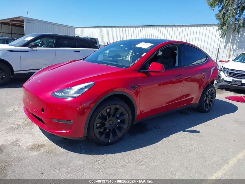 2022 Tesla Model Y Long Range Dual Motor All-Wheel Drive VIN: 7SAYGDEE9NF386813 Lot: 40197940