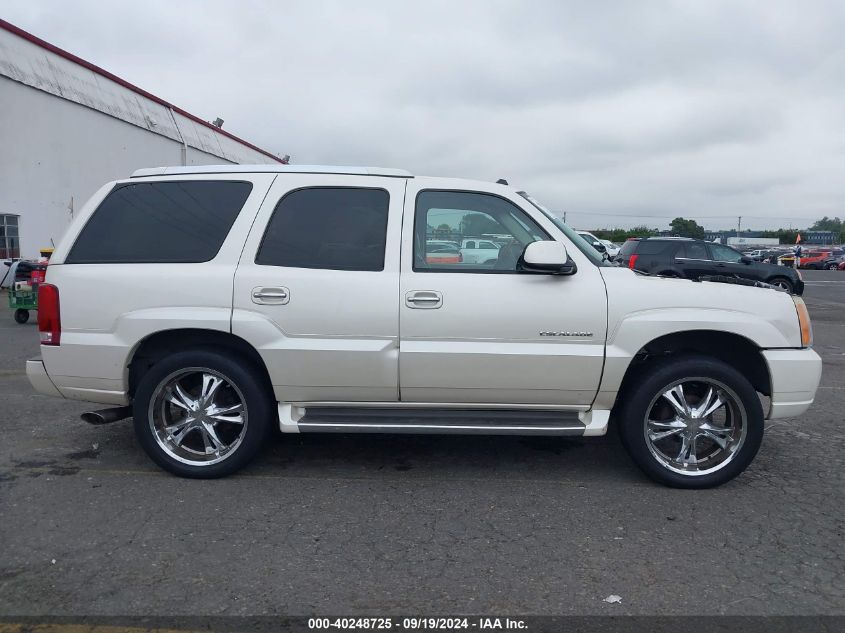 2004 Cadillac Escalade Standard VIN: 1GYEK63N84R118772 Lot: 40248725