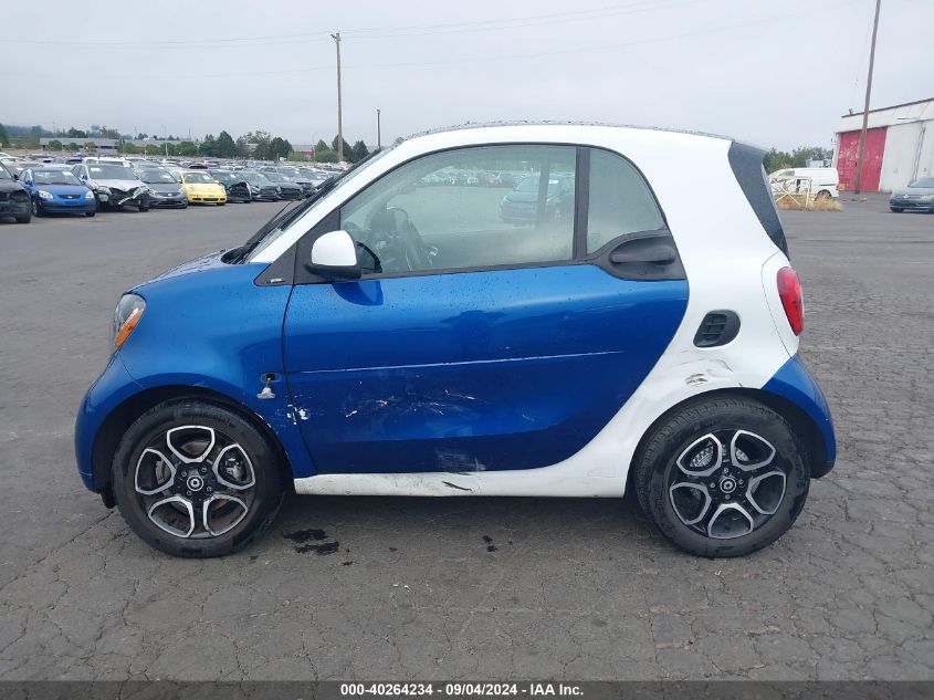 2016 Smart Fortwo Passion/Prime/Proxy/Pure VIN: WMEFJ5DA3GK059826 Lot: 40264234