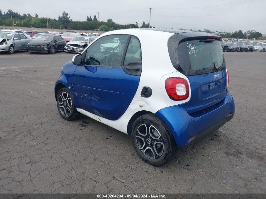 2016 Smart Fortwo Passion/Prime/Proxy/Pure VIN: WMEFJ5DA3GK059826 Lot: 40264234