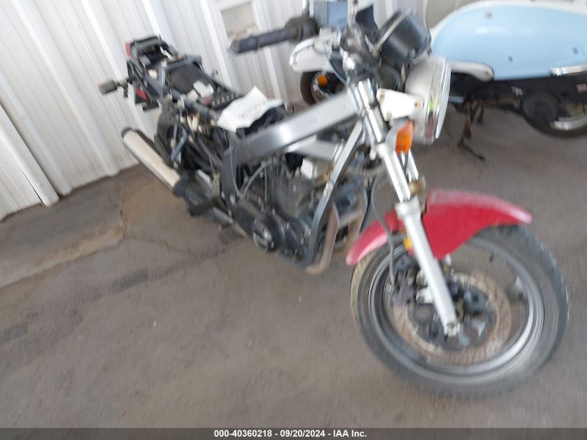 1996 Suzuki Gs500 E VIN: JS1GM51AXT2101010 Lot: 40360218