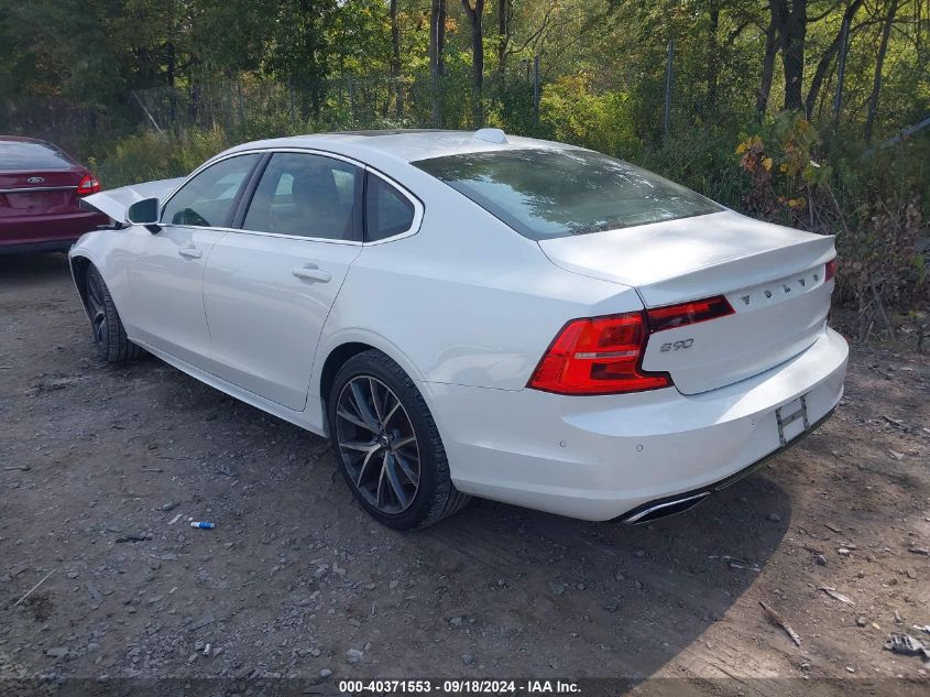 2019 Volvo S90 T6 Momentum VIN: LVYA22MKXKP110725 Lot: 40371553