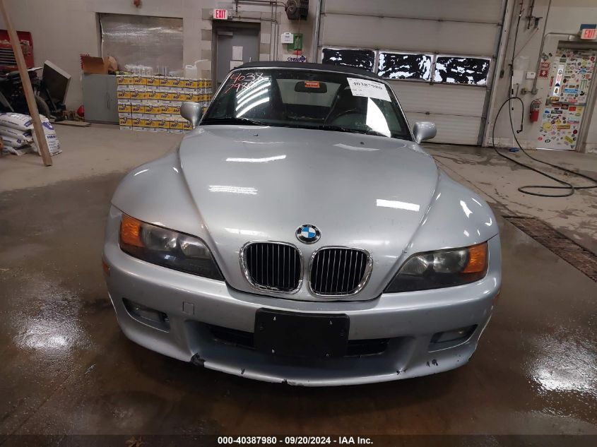 1999 BMW Z3 2.3 VIN: 4USCH9339XLF79639 Lot: 40387980