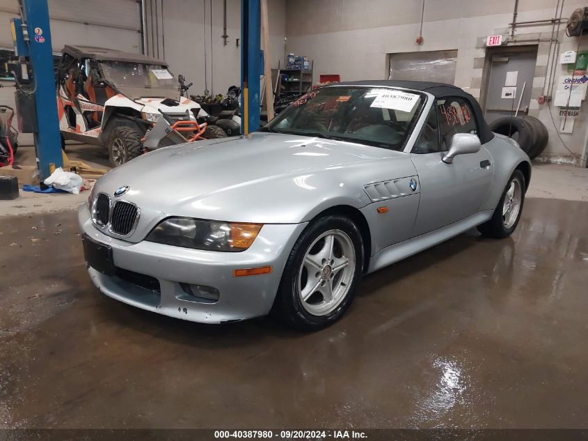 1999 BMW Z3 2.3 VIN: 4USCH9339XLF79639 Lot: 40387980