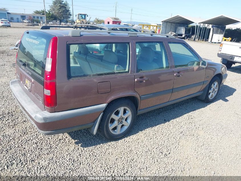 1998 Volvo V70 Awd VIN: YV1LZ5647W2477655 Lot: 40397046