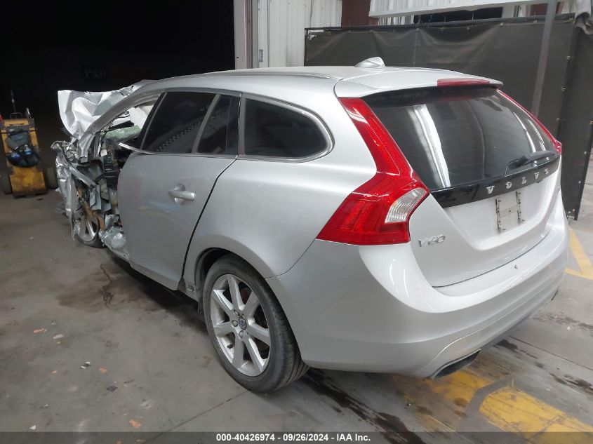 2017 Volvo V60 T5 Premier VIN: YV140MEKXH1373470 Lot: 40426974