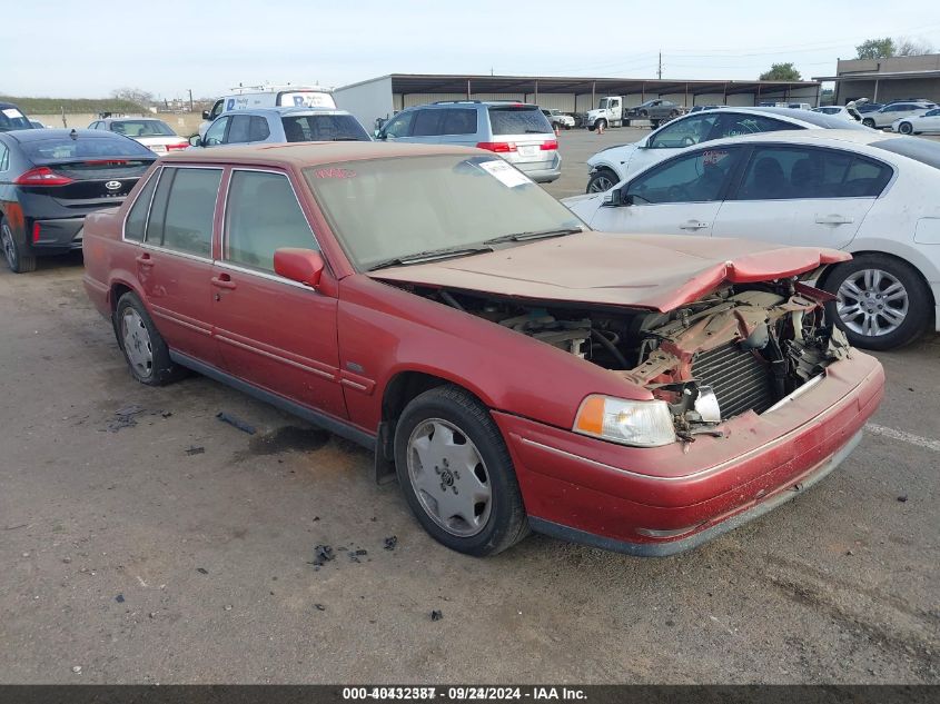 1998 Volvo S90 VIN: YV1KS9605W1125605 Lot: 40432387