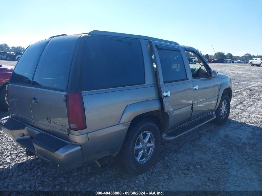 2000 Cadillac Escalade Standard VIN: 1GYEK63R7YR216717 Lot: 40438885