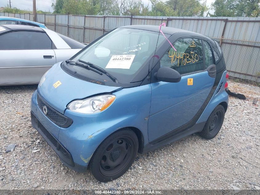 2013 Smart Fortwo Pure/Passion VIN: WMEEJ3BA8DK680137 Lot: 40442380