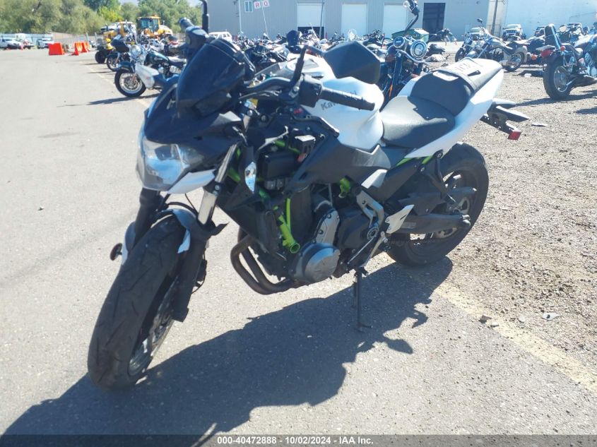 2017 Kawasaki Er650 H VIN: JKAEREH15HDA03516 Lot: 40472888