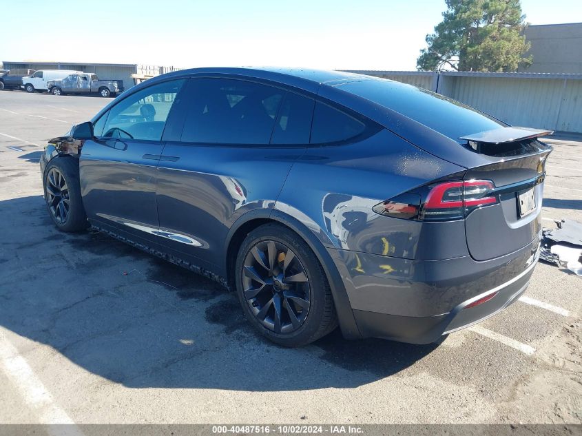 2022 Tesla Model X Dual Motor All-Wheel Drive VIN: 7SAXCBE56NF360942 Lot: 40487516