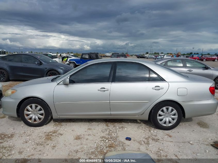 2005 Toyota Camry Le VIN: 4T1BE32K75U518788 Lot: 40489975