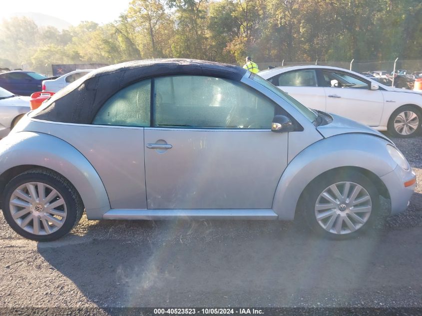 2010 Volkswagen New Beetle 2.5L VIN: 3VWRW3AL1AM006837 Lot: 40523523