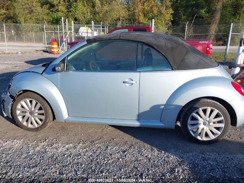 2010 Volkswagen New Beetle 2.5L VIN: 3VWRW3AL1AM006837 Lot: 40523523