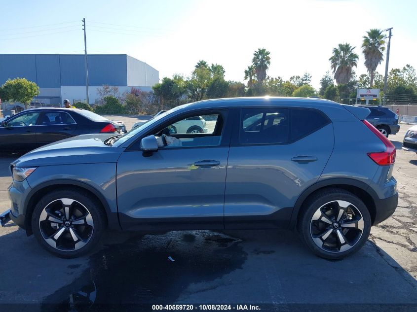 2020 Volvo Xc40 T5 Momentum VIN: YV4162UK8L2197886 Lot: 40559720