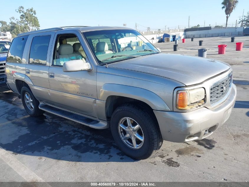 2000 Cadillac Escalade Standard VIN: 1GYEK63R5YR229028 Lot: 40560879