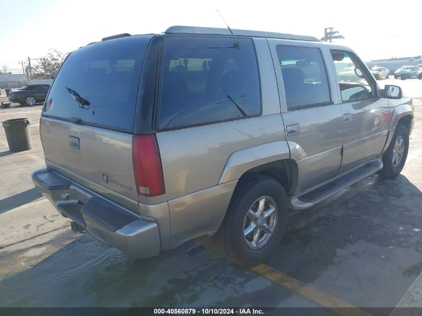 2000 Cadillac Escalade Standard VIN: 1GYEK63R5YR229028 Lot: 40560879