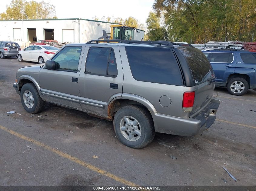 2000 Chevrolet Blazer Ls VIN: 1GNDT13W5Y2233166 Lot: 40561681