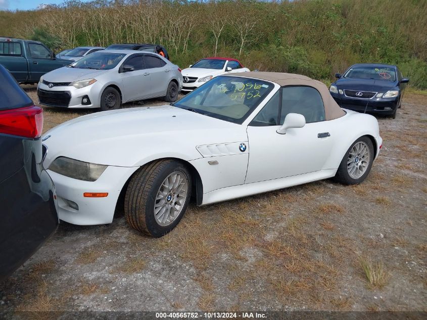 2000 BMW Z3 2.8 VIN: 4USCH3348YLF42640 Lot: 40565752