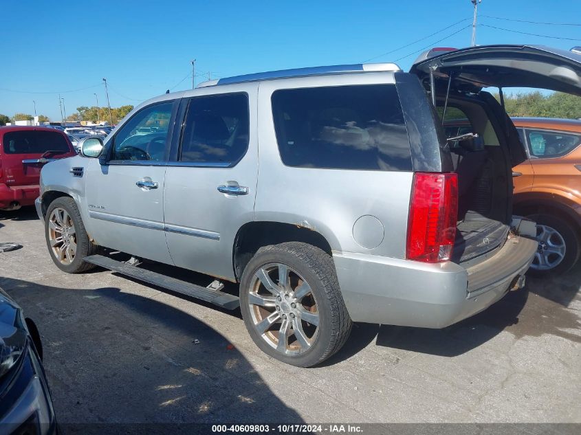 2010 Cadillac Escalade Premium VIN: 1GYUKCEF8AR146972 Lot: 40609803