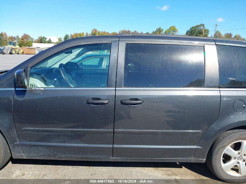 2011 Volkswagen Routan Se VIN: 2V4RW3DG2BR669545 Lot: 40617865