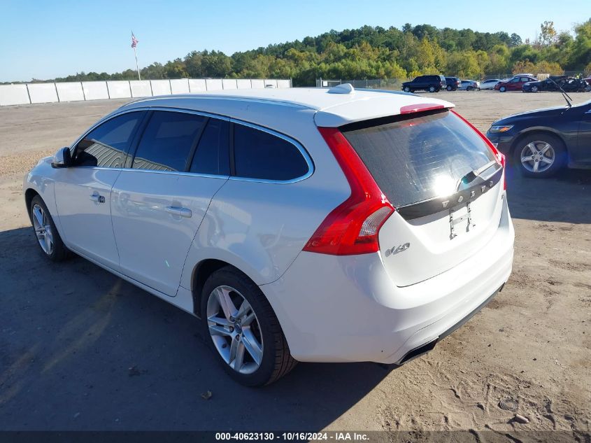 2015 Volvo V60 T5 Platinum VIN: YV140MED1F1213749 Lot: 40623130