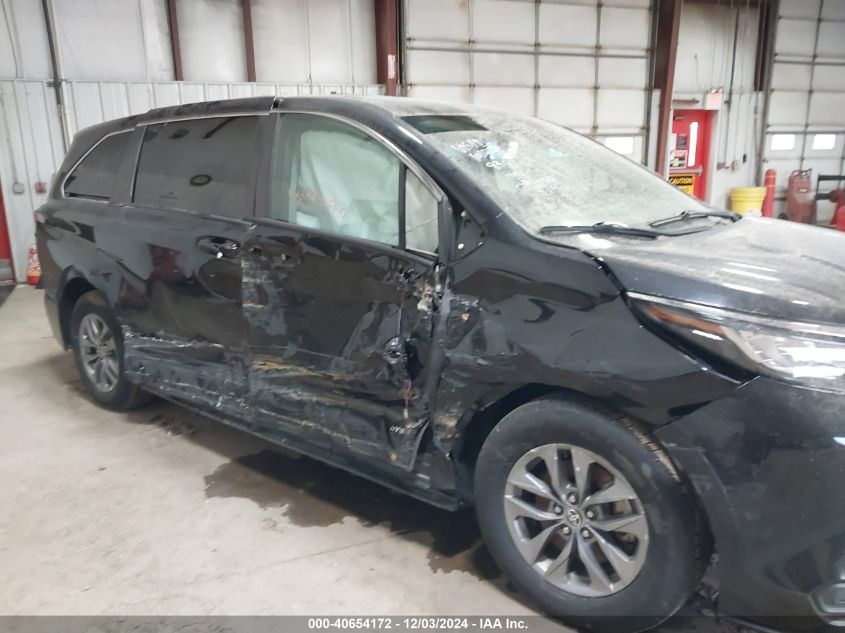 2021 Toyota Sienna Le VIN: 5TDKRKEC5MS049307