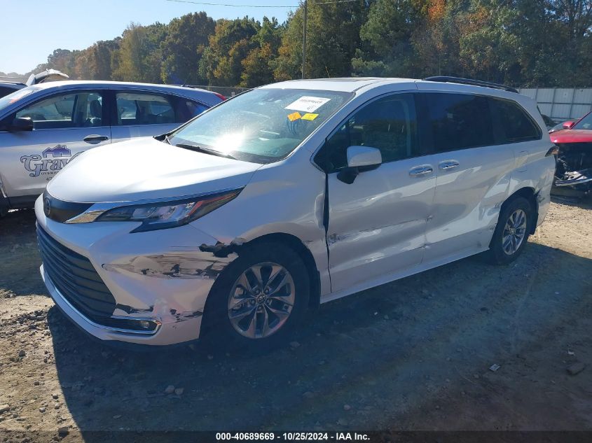 2022 Toyota Sienna Xle VIN: 5TDYRKEC7NS119112 Lot: 40689669