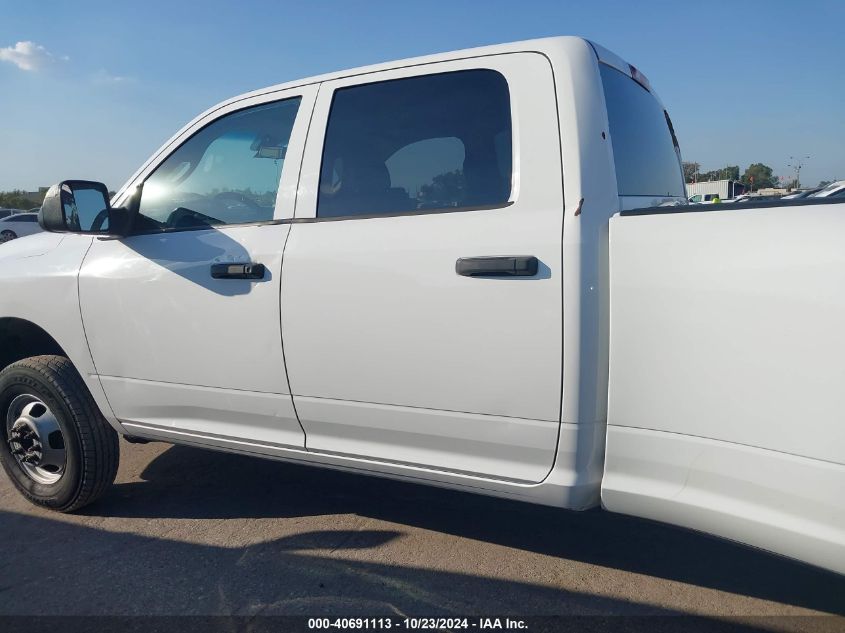 2018 Ram 3500 Tradesman 4X4 8' Box VIN: 3C63RRGL7JG311940 Lot: 40691113