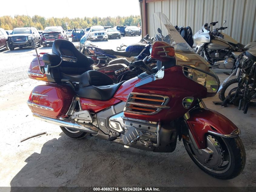 2001 Honda Gl1800 VIN: 1HFSC47051A000154 Lot: 40692716