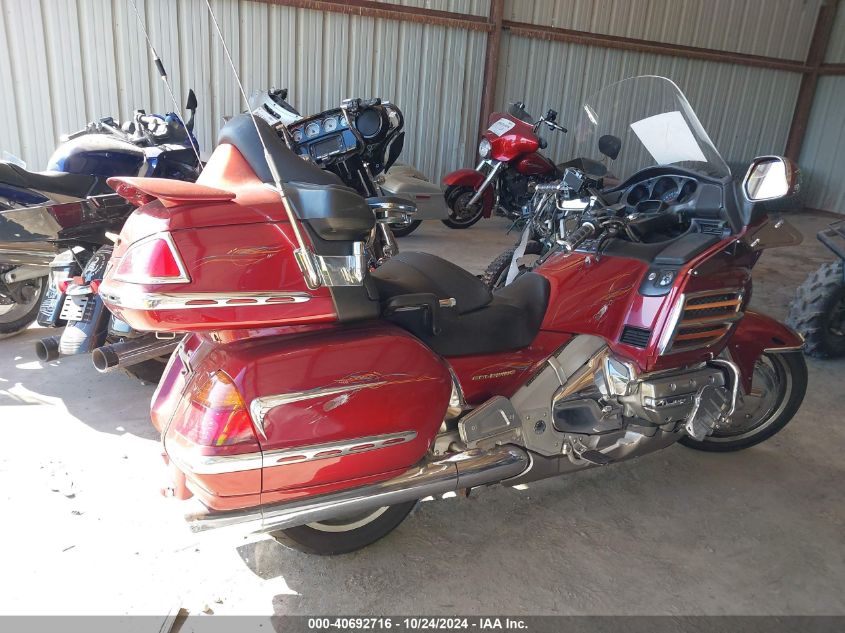 2001 Honda Gl1800 VIN: 1HFSC47051A000154 Lot: 40692716